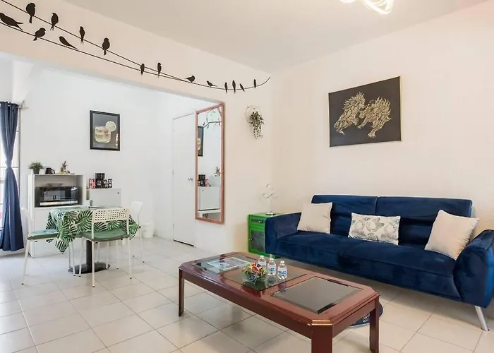 Vive El Corazon De La Ciudad De * Mexico City
